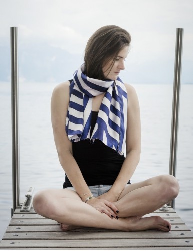 Foulard magique Ouessant bleu marine - neck