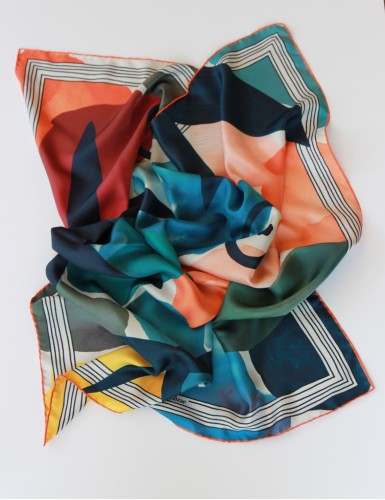 Barceloneta Autumn scarf 90 - packshot ragged
