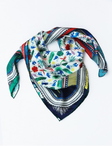 Sanya scarf 90 - packshot