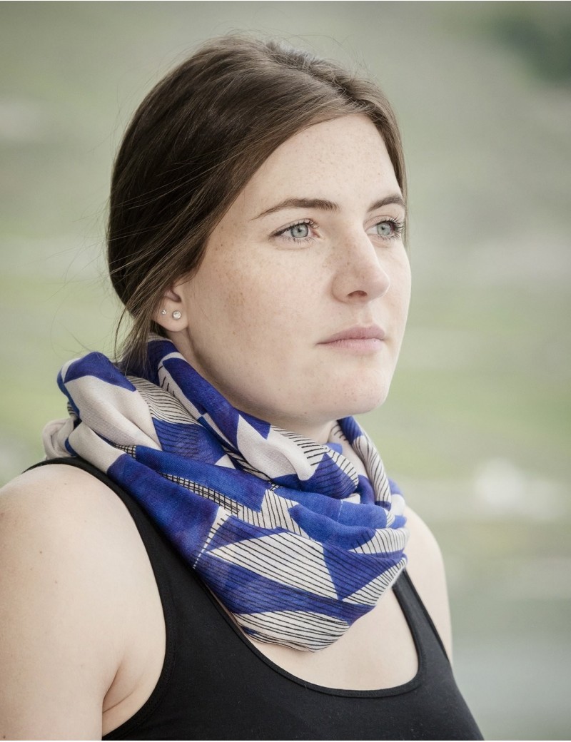 Étole Santorin bleu - neck back Étole Santorin bleu - neck back